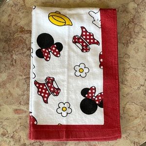 New Without Tags~Disney Mini Mouse Cotton Hand Towel